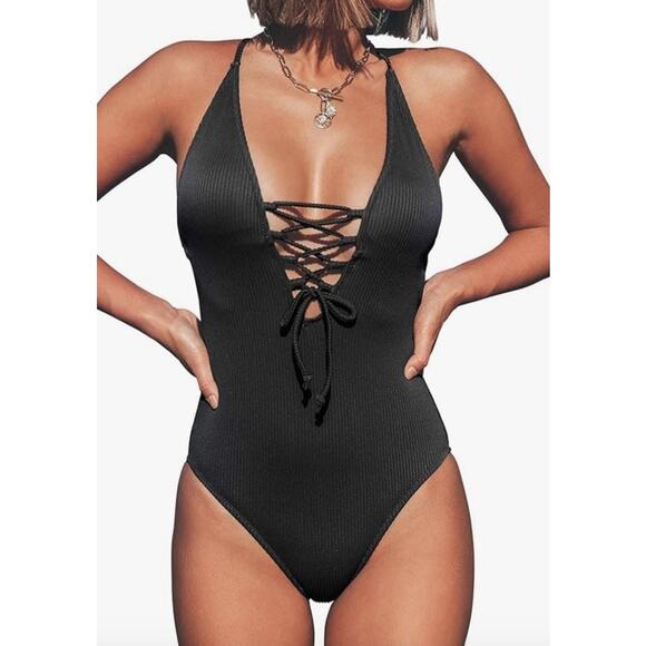 Cupshe Women's Lace up Black One Piece Size M Sexy Plunge Minimalist NWT - Picture 1 of 7